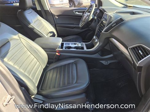 Used 2024 Ford Edge SEL image 19