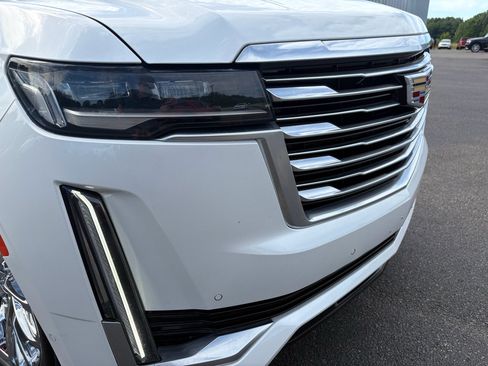 Used 2021 Cadillac Escalade ESV Premium Luxury Platinum AWD/4WD image 3