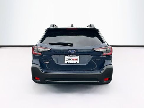Used 2024 Subaru Outback Onyx Edition AWD/4WD image 11