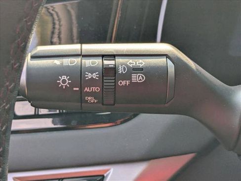 Used 2023 Lexus RX 500h F Sport image 13