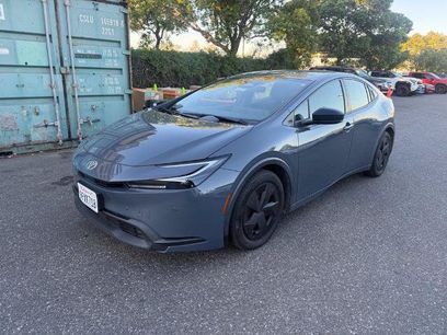 Used 2024 Toyota Prius LE