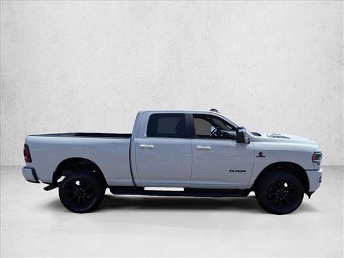 Used 2023 RAM 2500 Laramie w/ Night Edition AWD/4WD image 4