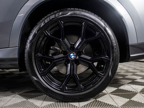 Used 2025 BMW X6 xDrive40i w/ Premium Package image 40