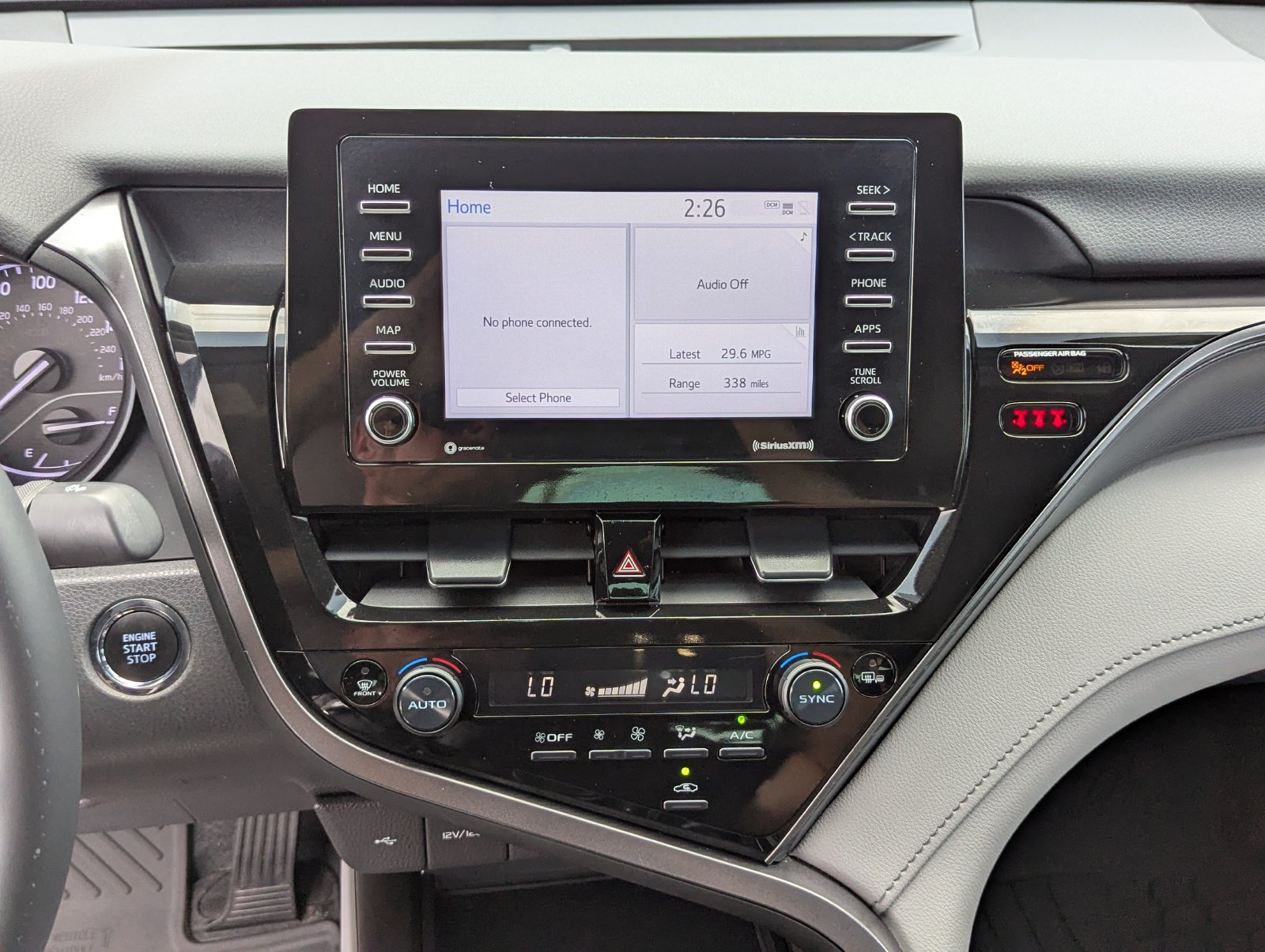 Used 2024 Toyota Camry SE w/ Convenience Package FWD image 27