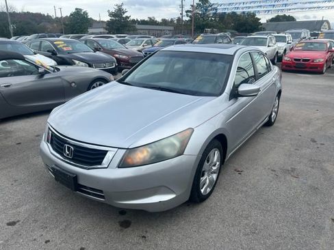 Used 2009 Honda Accord EX-L image 2