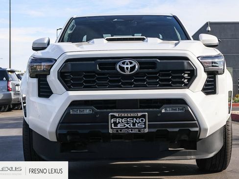 Used 2024 Toyota Tacoma TRD Sport w/ TRD Sport Upgrade Package AWD/4WD image 2