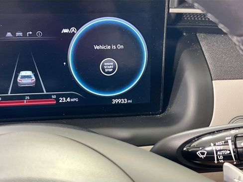 Used 2023 Hyundai Tucson Limited image 12