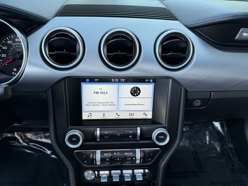 Used 2019 Ford Mustang Premium RWD image 27