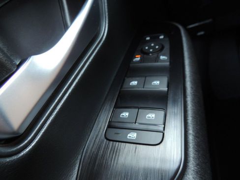 New 2026 Nissan Kicks SV w/ Illumination Package image 23