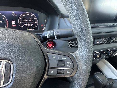 Used 2024 Honda Accord LX image 18