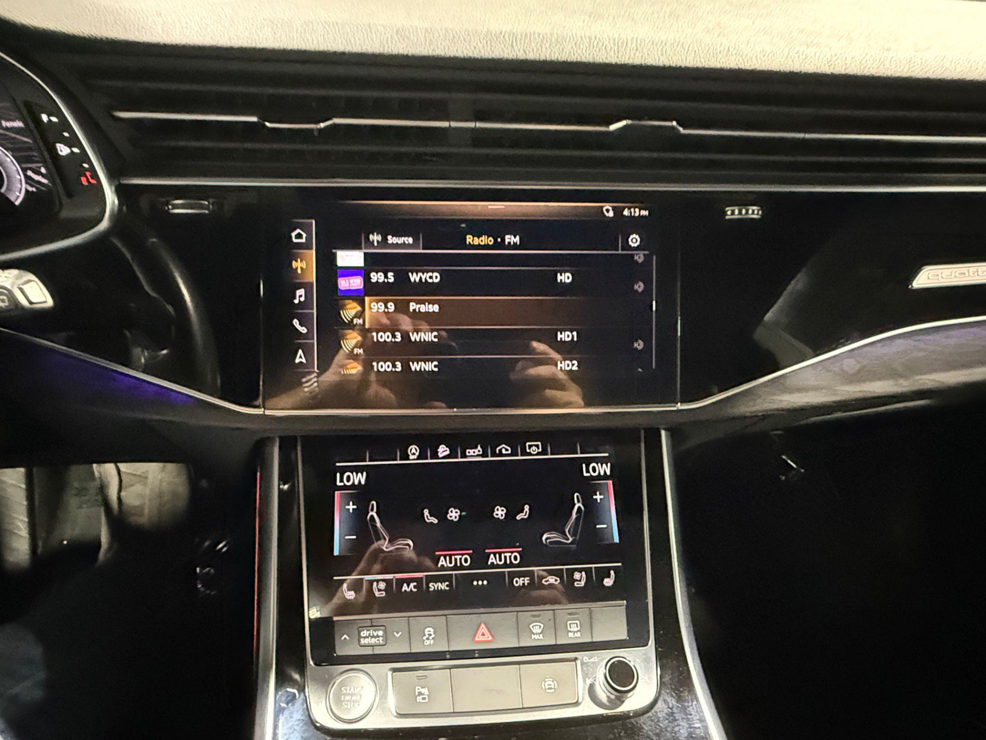 Used 2019 Audi Q8 Premium Plus w/ Premium Plus AWD/4WD image 30