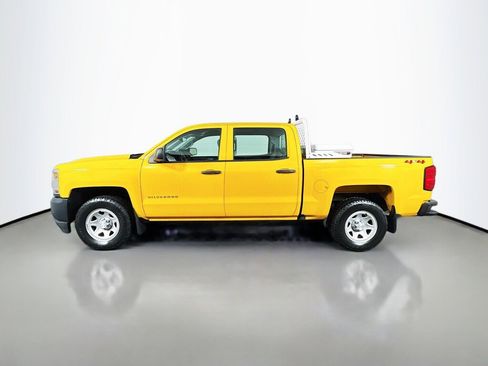Used 2018 Chevrolet Silverado 1500 W/T w/ Trailering Package image 2