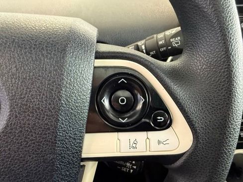 Used 2018 Toyota Prius Two w/ Prius Two Safety Plus Package image 15