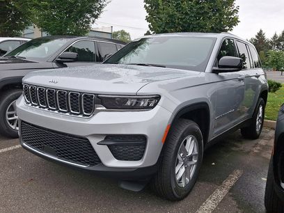 New 2025 Jeep Grand Cherokee Laredo X