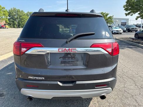 Used 2017 GMC Acadia SLT FWD image 9