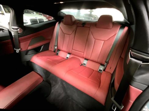 Used 2026 BMW M440i Coupe RWD image 19
