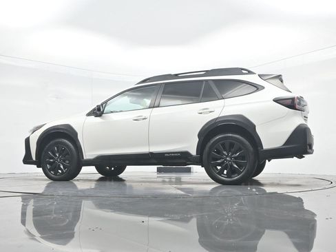 Used 2024 Subaru Outback Onyx Edition XT w/ Popular Package #2 AWD/4WD image 39