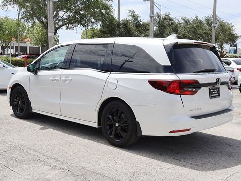 Used 2023 Honda Odyssey Sport image 9