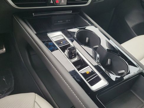 New 2026 Volkswagen Atlas Cross Sport SEL Premium R-Line image 10