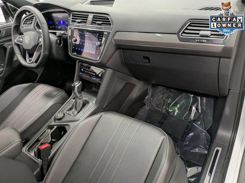 Used 2022 Volkswagen Tiguan SE R-Line AWD/4WD image 31