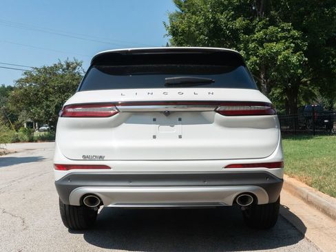 Used 2025 Lincoln Corsair Reserve FWD image 9