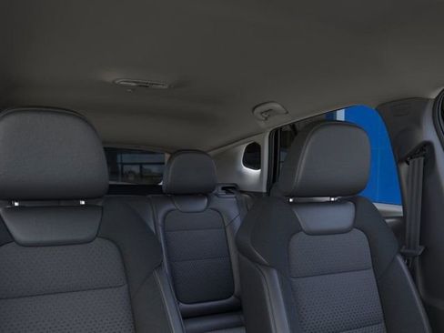 New 2026 Chevrolet Trax LT image 24