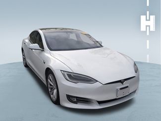 Used 2017 Tesla Model S 100D video 1