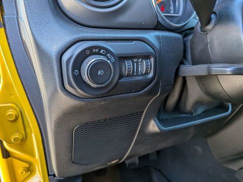 Used 2021 Jeep Wrangler Unlimited Sport image 14