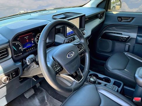 Used 2024 Ford Maverick Lariat w/ Black Appearance Package FWD image 16