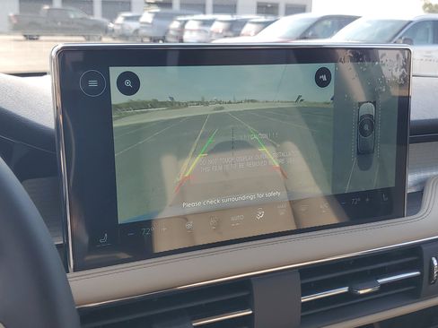 New 2026 Lincoln Corsair Premiere image 21