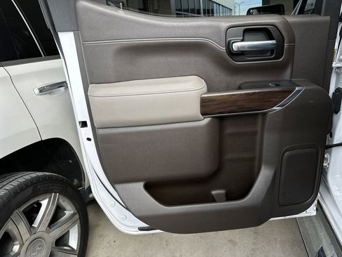 Used 2021 GMC Sierra 1500 SLT w/ SLT Convenience Package image 29