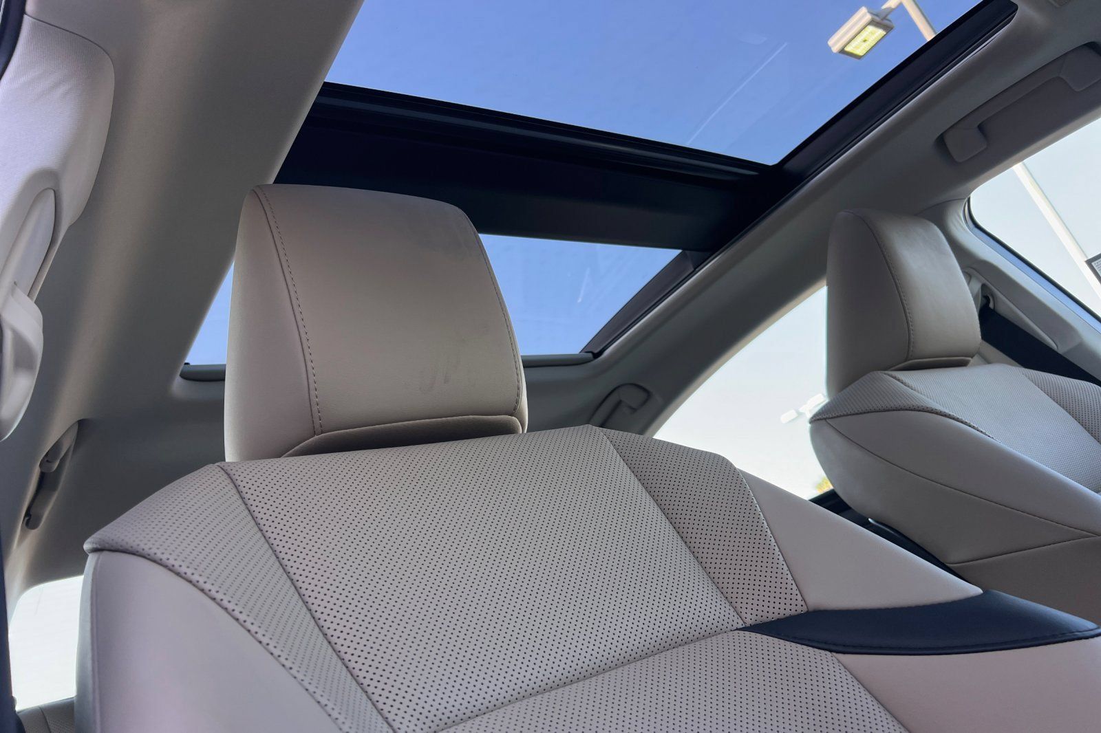 Used 2021 Lexus ES 350 w/ Premium Package FWD image 16