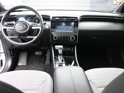 Used 2022 Hyundai Santa Cruz SEL w/ Activity Package image 9