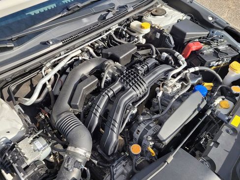 Used 2021 Subaru Crosstrek 2.0i Premium image 12