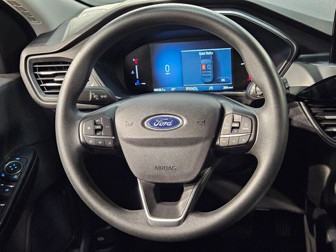 Used 2025 Ford Escape Active AWD/4WD image 26