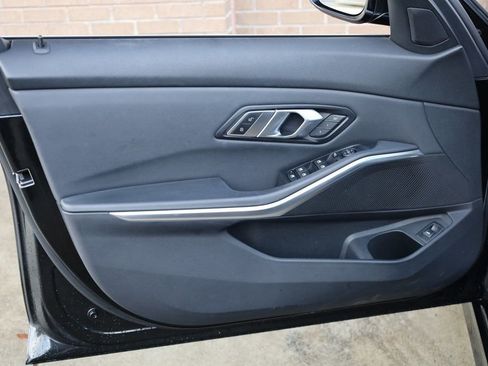 Used 2019 BMW 330i Sedan w/ Convenience Package image 13