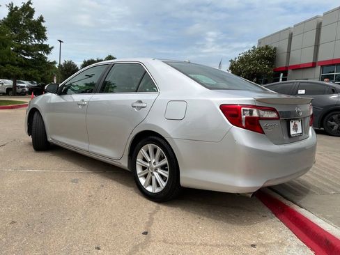 Used 2013 Toyota Camry XLE FWD image 7