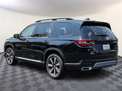 New 2025 Honda Pilot Elite image 4