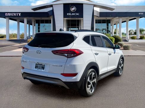 Used 2016 Hyundai Tucson Limited w/ Option Group 03 FWD image 3