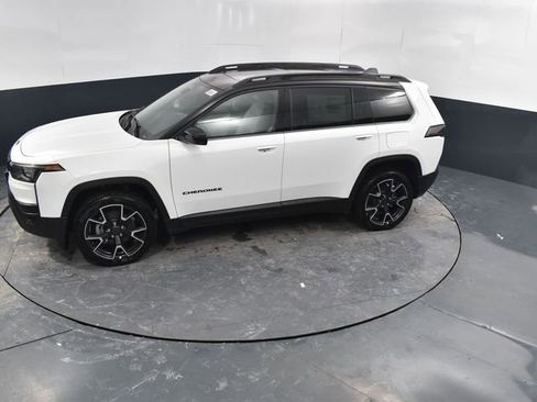 New 2026 Jeep Cherokee Overland image 49