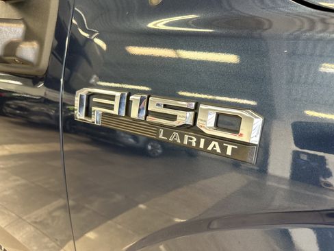 Used 2017 Ford F150 Lariat w/ Equipment Group 502A Luxury image 10