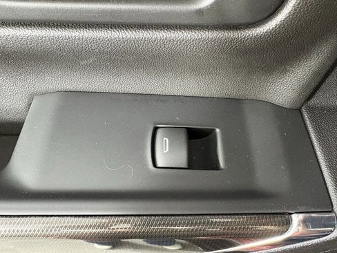 Used 2023 GMC Sierra 2500 AT4 w/ AT4 Preferred Package image 45