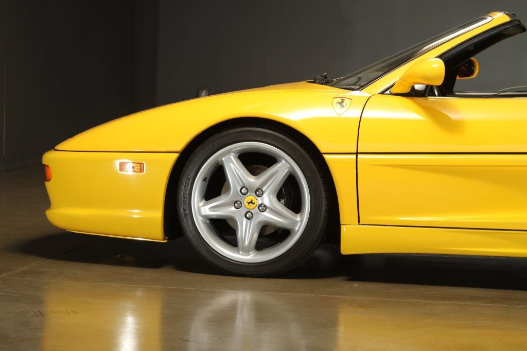 Used 1996 Ferrari F355 Spider RWD image 18