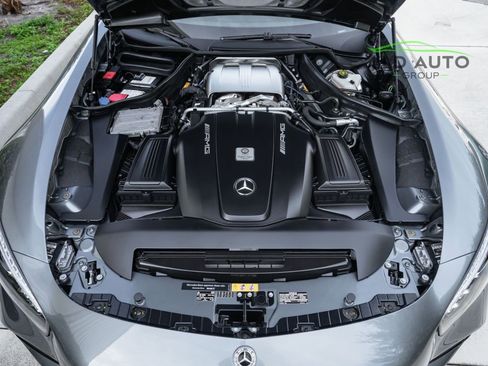 Used 2018 Mercedes-Benz AMG GT Roadster image 56