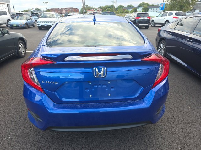 Used 2018 Honda Civic EX image 3
