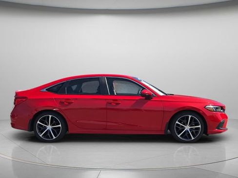 Used 2023 Honda Civic Touring image 9