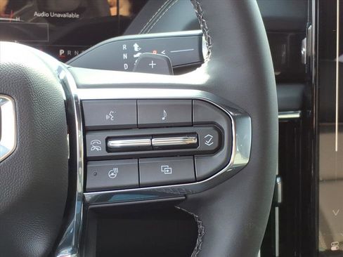 New 2026 GMC Yukon XL Elevation image 19