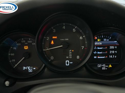 Used 2022 Porsche Macan AWD/4WD image 38