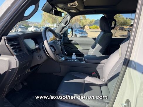 Used 2026 Lexus GX 550 AWD/4WD image 6