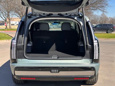 Certified 2026 Hyundai Ioniq 9 Calligraphy image 13